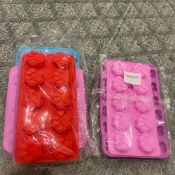 Brand new Puppy Candy Silicone Mould - Picture 1 of 4